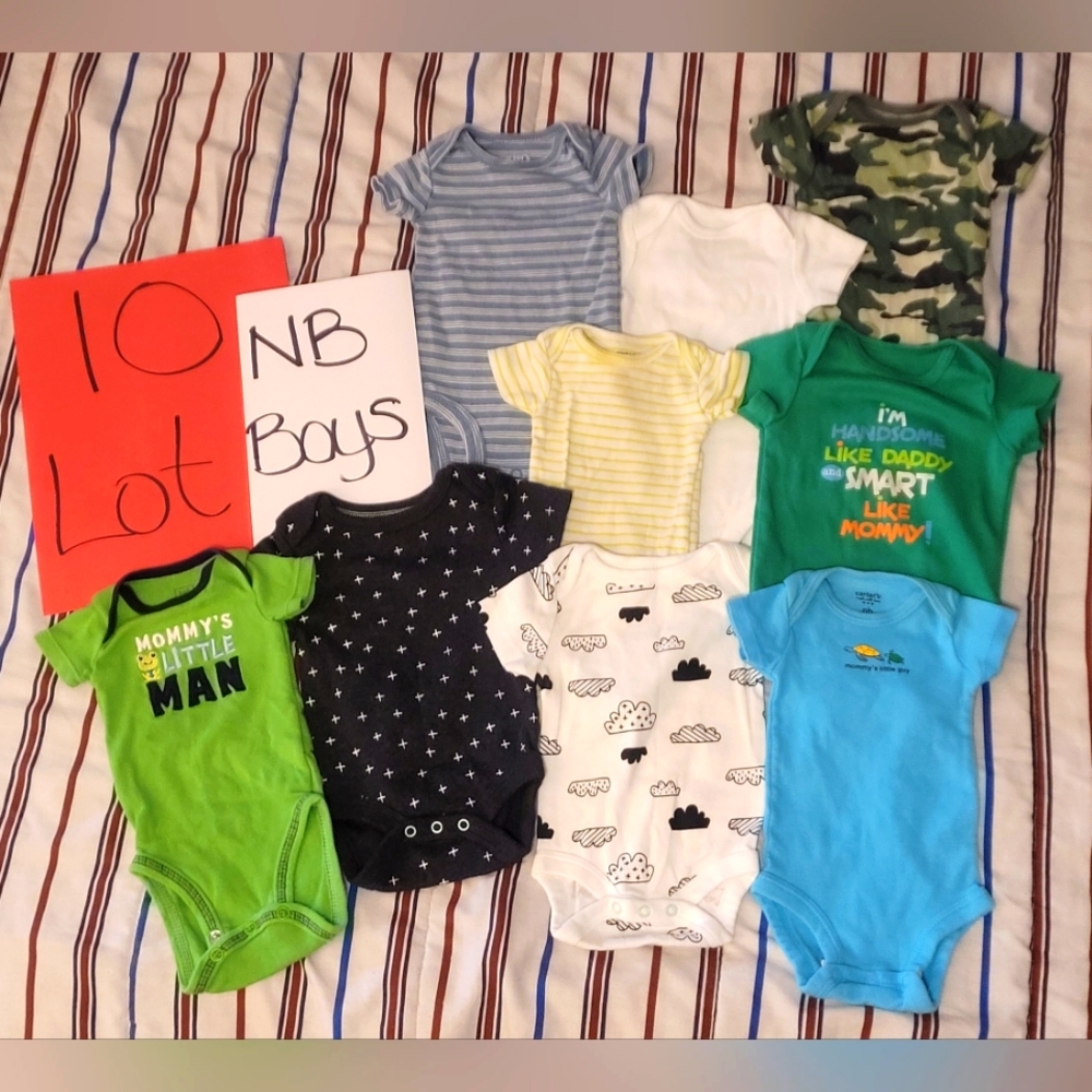 BOYS NB Lot 10 / Variety Onsies